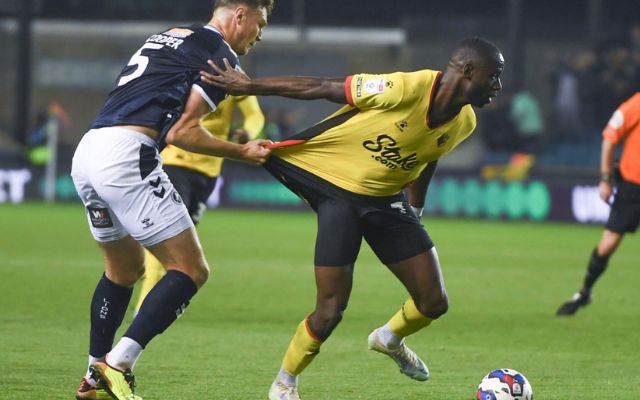 soi kèo Watford với Millwall